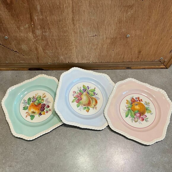 3 Vintage Johnson Bros Old English Plates With Fruit Pattern, Square Salad Plate - Picture 1 of 5